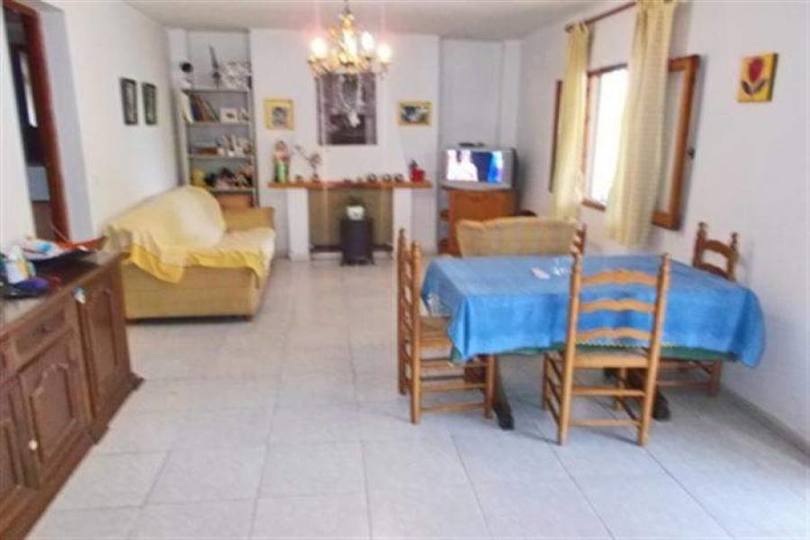 Pedreguer,Alicante,España,5 Bedrooms Bedrooms,2 BathroomsBathrooms,Chalets,17418