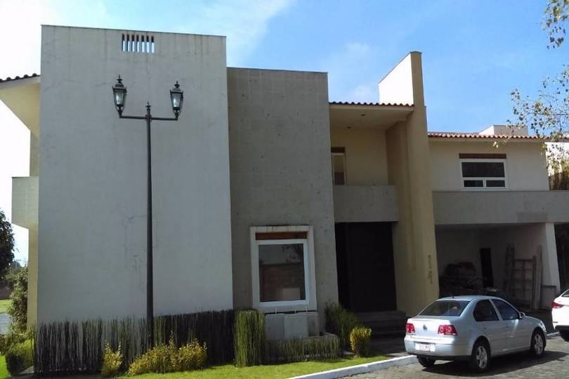 Metepec,Estado de Mexico,México,3 Habitaciones Habitaciones,3 BañosBaños,Casas,2490