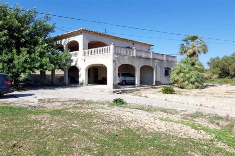 Pedreguer,Alicante,España,5 Bedrooms Bedrooms,2 BathroomsBathrooms,Chalets,17465
