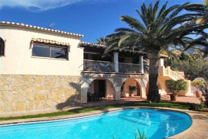 Dénia,Alicante,España,7 Bedrooms Bedrooms,5 BathroomsBathrooms,Chalets,17468