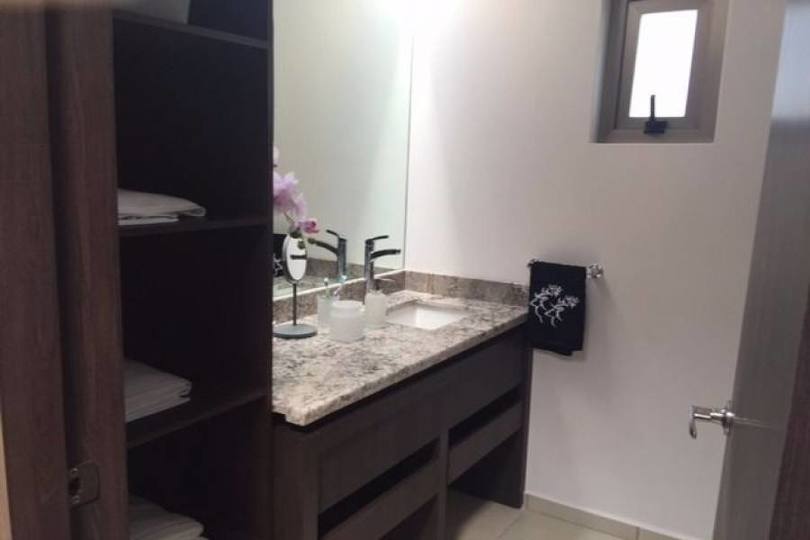 Metepec,Estado de Mexico,México,3 Habitaciones Habitaciones,3 BañosBaños,Casas,2492