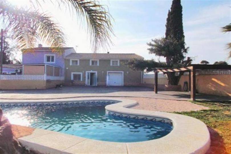 Dénia,Alicante,España,5 Bedrooms Bedrooms,4 BathroomsBathrooms,Chalets,17490