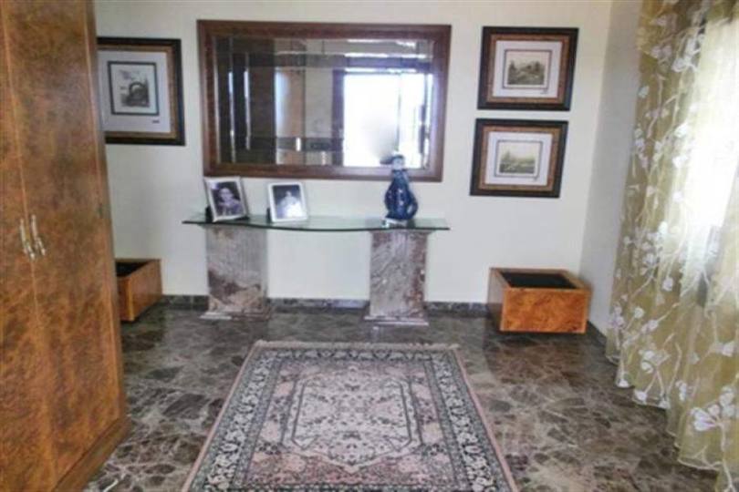 Pedreguer,Alicante,España,6 Bedrooms Bedrooms,3 BathroomsBathrooms,Chalets,17493