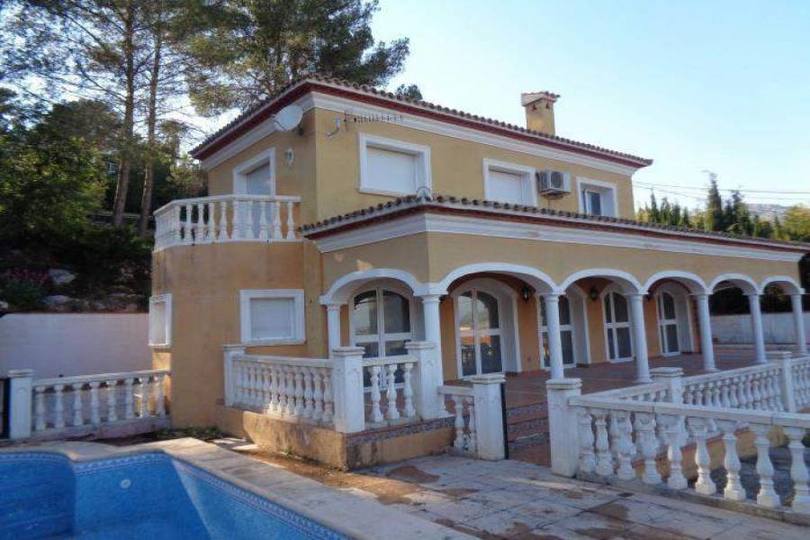 Orba,Alicante,España,5 Bedrooms Bedrooms,4 BathroomsBathrooms,Chalets,17524