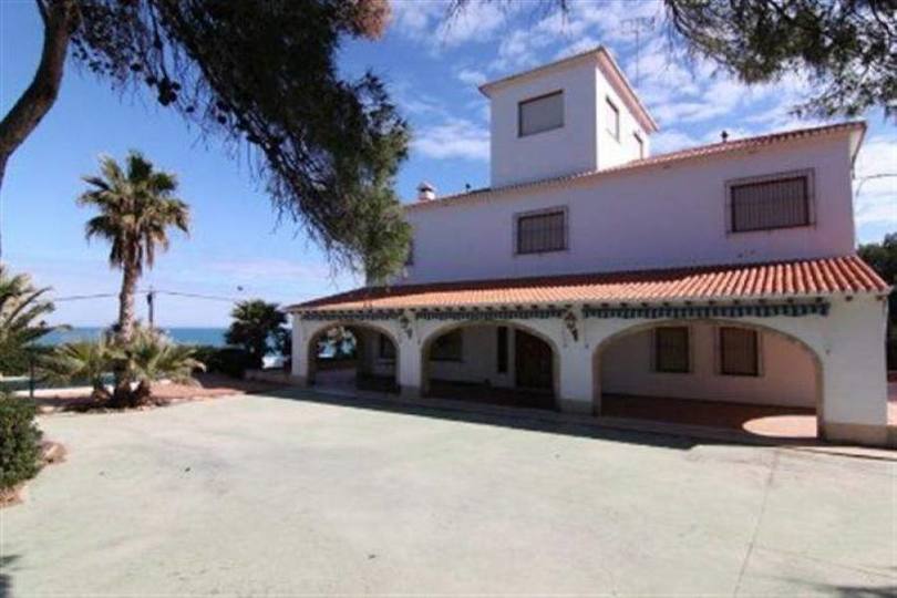 Dénia,Alicante,España,5 Bedrooms Bedrooms,3 BathroomsBathrooms,Chalets,17531