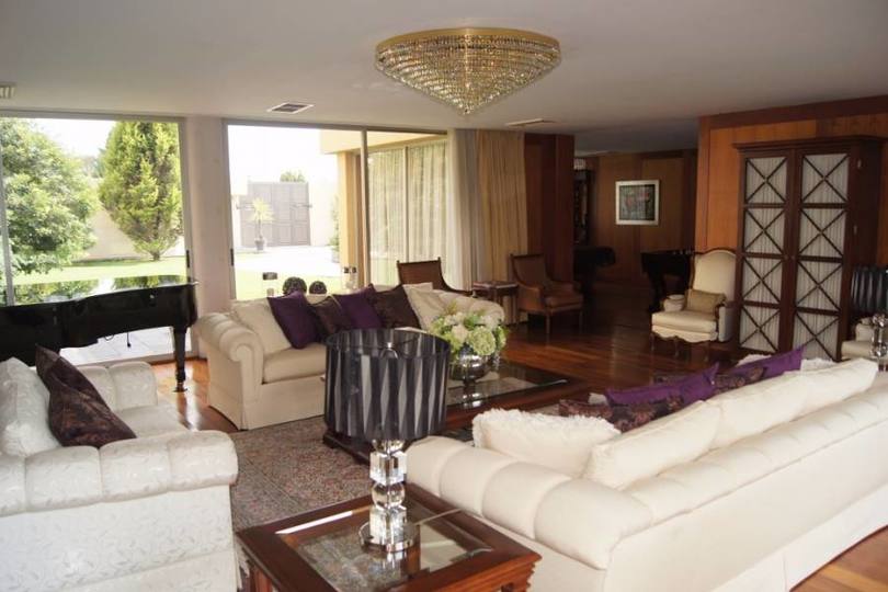 Metepec,Estado de Mexico,México,4 Habitaciones Habitaciones,5 BañosBaños,Casas,2499
