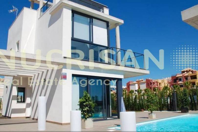 Castalla,Alicante,España,4 Bedrooms Bedrooms,3 BathroomsBathrooms,Chalets,17589
