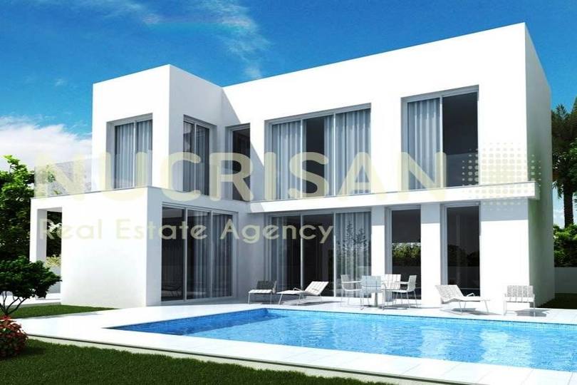 Elche,Alicante,España,4 Bedrooms Bedrooms,3 BathroomsBathrooms,Chalets,17610