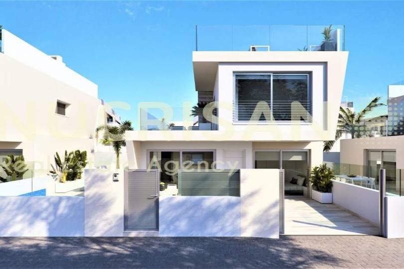 Pilar de la Horadada,Alicante,España,3 Bedrooms Bedrooms,3 BathroomsBathrooms,Chalets,17718