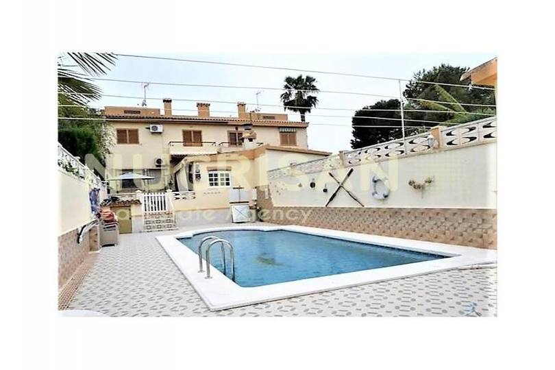 el Campello,Alicante,España,5 Bedrooms Bedrooms,3 BathroomsBathrooms,Chalets,17762