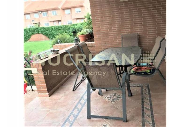 Alicante,Alicante,España,4 Bedrooms Bedrooms,2 BathroomsBathrooms,Chalets,17767