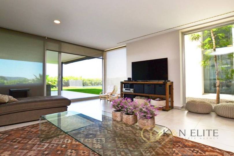 San Juan,Alicante,España,5 Bedrooms Bedrooms,7 BathroomsBathrooms,Chalets,17785