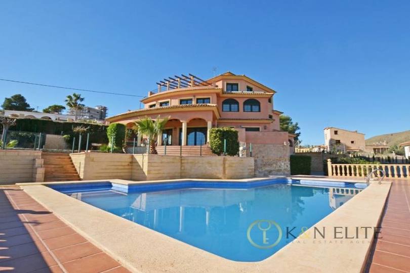 el Campello,Alicante,España,7 Bedrooms Bedrooms,6 BathroomsBathrooms,Chalets,17810