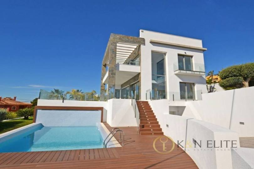 Villajoyosa,Alicante,España,4 Bedrooms Bedrooms,5 BathroomsBathrooms,Chalets,17818
