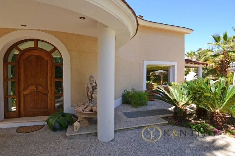 el Campello,Alicante,España,5 Bedrooms Bedrooms,4 BathroomsBathrooms,Chalets,17822