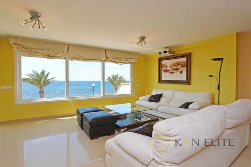 Alicante,Alicante,España,4 Bedrooms Bedrooms,4 BathroomsBathrooms,Chalets,17827