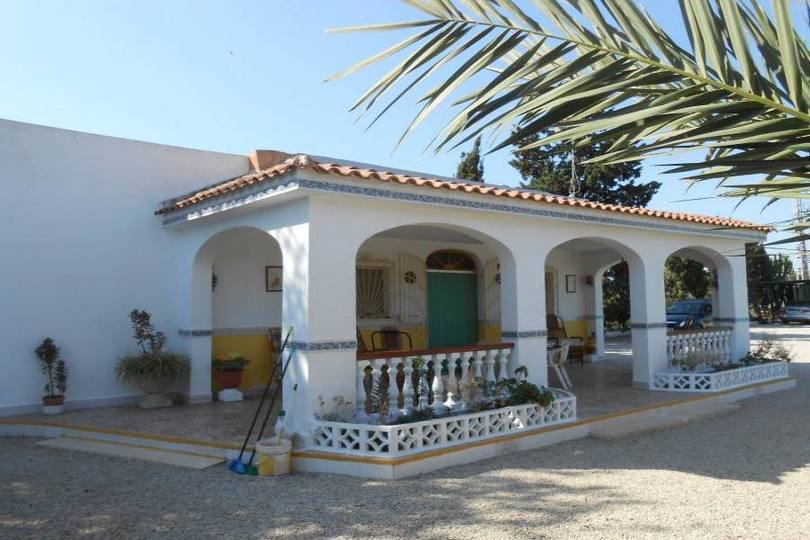 Mutxamel,Alicante,España,3 Bedrooms Bedrooms,2 BathroomsBathrooms,Chalets,17843