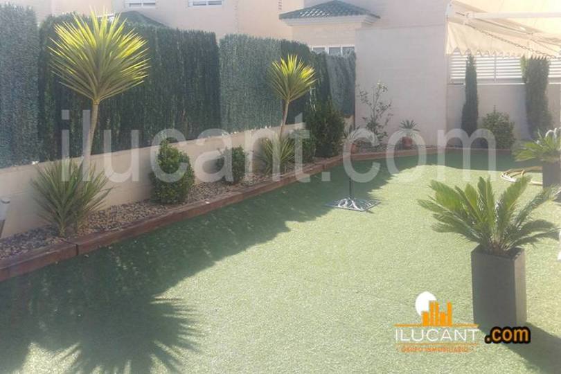 Mutxamel,Alicante,España,3 Bedrooms Bedrooms,3 BathroomsBathrooms,Chalets,17856