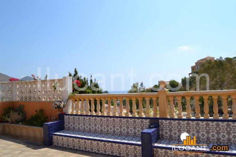 el Campello,Alicante,España,5 Bedrooms Bedrooms,4 BathroomsBathrooms,Chalets,17866