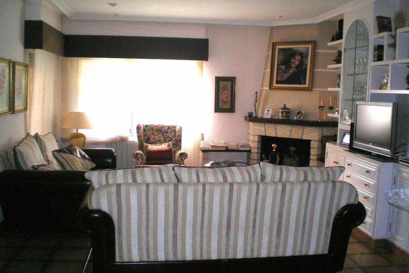 Mutxamel,Alicante,España,4 Bedrooms Bedrooms,3 BathroomsBathrooms,Chalets,17872