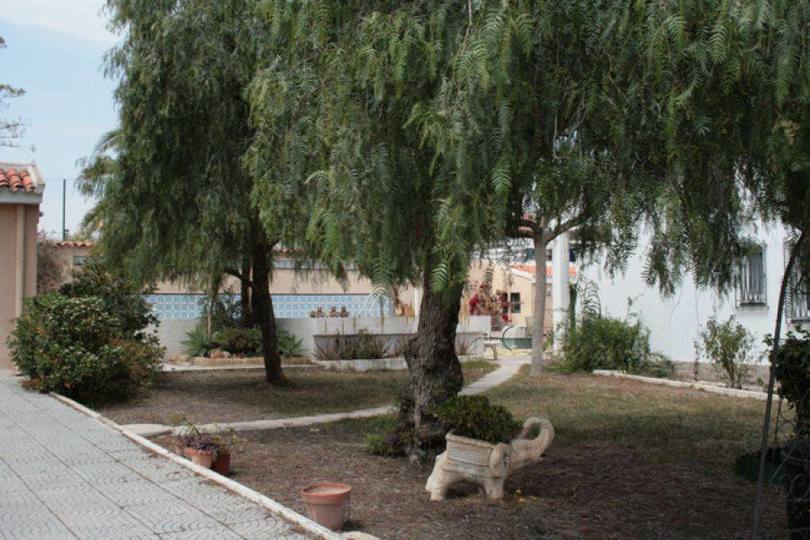 Alicante,Alicante,España,6 Bedrooms Bedrooms,2 BathroomsBathrooms,Chalets,17879