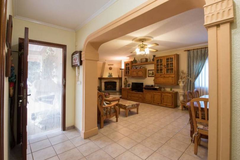 Valverde,Alicante,España,4 Bedrooms Bedrooms,2 BathroomsBathrooms,Chalets,17886