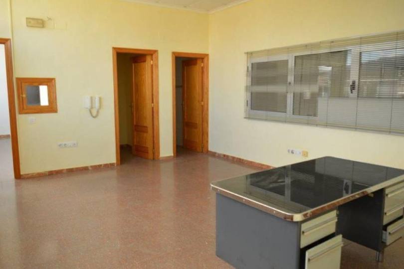 Villena,Alicante,España,2 BathroomsBathrooms,Nave industrial,17888