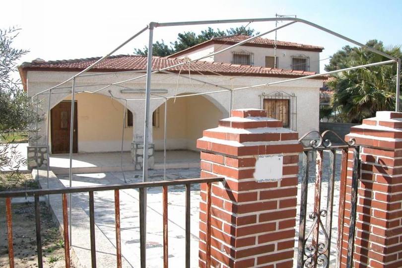 San Vicente del Raspeig,Alicante,España,5 Bedrooms Bedrooms,2 BathroomsBathrooms,Chalets,18037