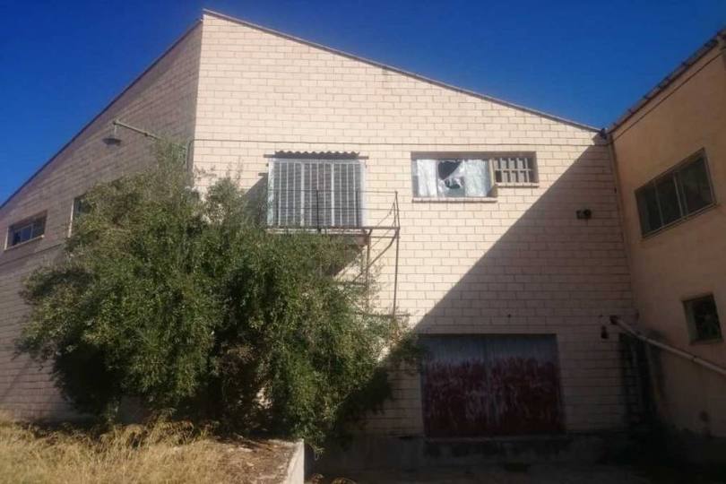 Alcoy-Alcoi,Alicante,España,Nave industrial,18053