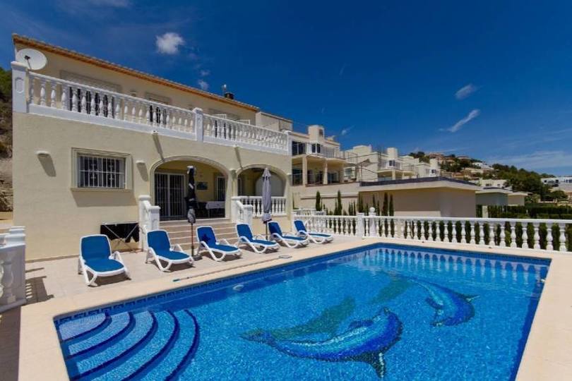 Calpe,Alicante,España,3 Bedrooms Bedrooms,3 BathroomsBathrooms,Chalets,18071