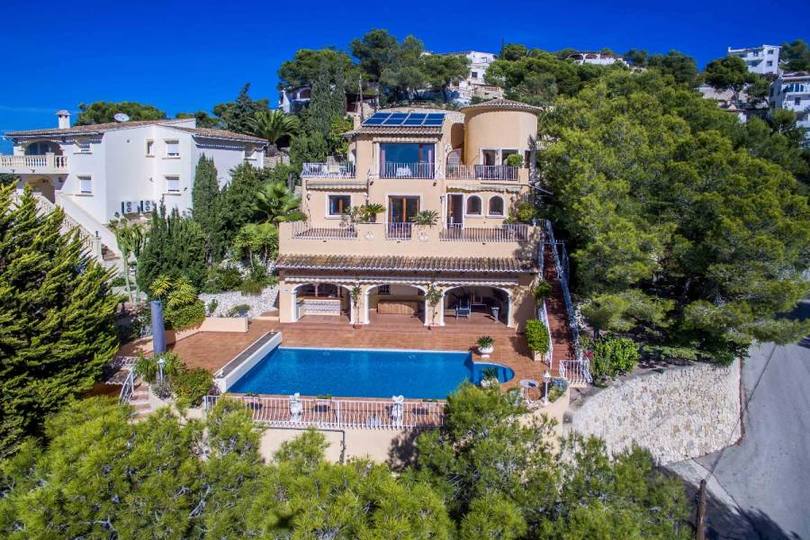 Moraira,Alicante,España,5 Bedrooms Bedrooms,4 BathroomsBathrooms,Chalets,18085