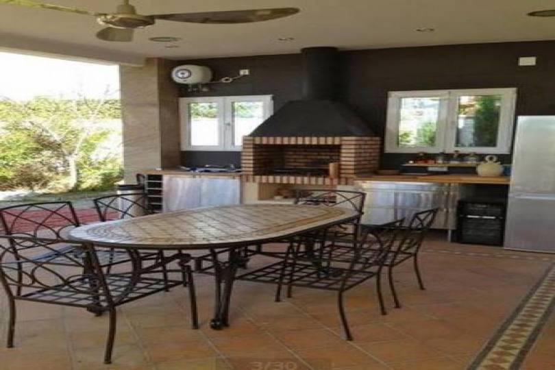 San Vicente del Raspeig,Alicante,España,5 Bedrooms Bedrooms,3 BathroomsBathrooms,Chalets,18105