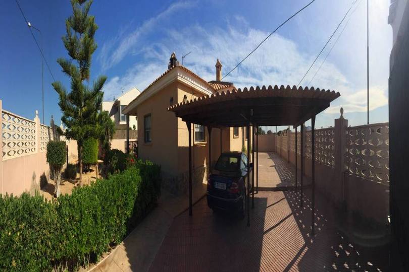 San Vicente del Raspeig,Alicante,España,3 Bedrooms Bedrooms,2 BathroomsBathrooms,Chalets,18886