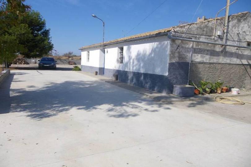 Alicante,Alicante,España,3 Bedrooms Bedrooms,1 BañoBathrooms,Chalets,18887