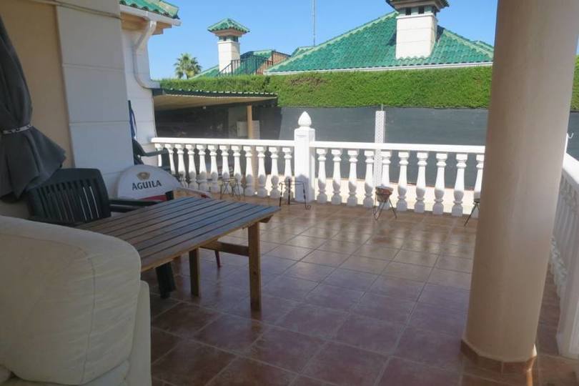 Elche,Alicante,España,5 Bedrooms Bedrooms,3 BathroomsBathrooms,Chalets,18894