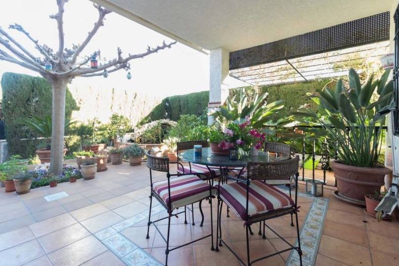 Elche,Alicante,España,3 Bedrooms Bedrooms,2 BathroomsBathrooms,Chalets,18905
