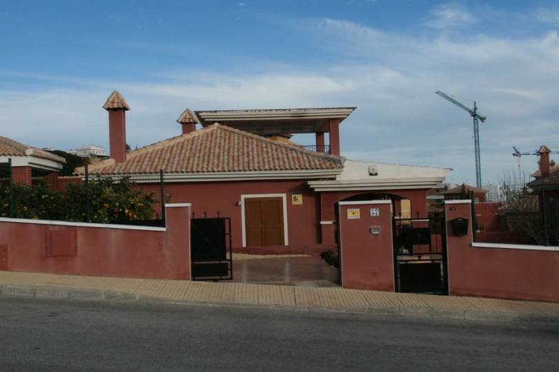Finestrat,Alicante,España,3 Bedrooms Bedrooms,2 BathroomsBathrooms,Chalets,18916