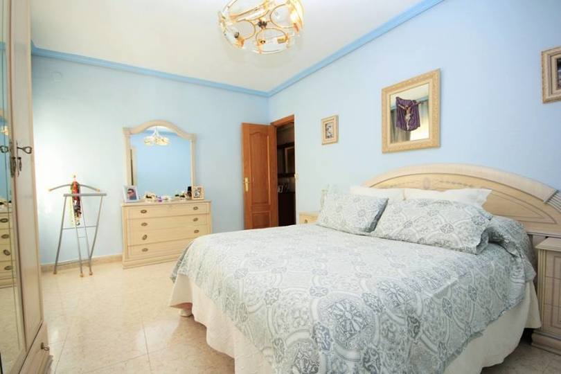 La Nucia,Alicante,España,4 Bedrooms Bedrooms,2 BathroomsBathrooms,Chalets,18918