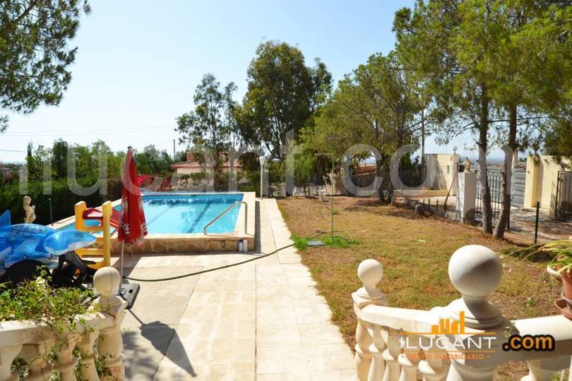 San Vicente del Raspeig,Alicante,España,4 Bedrooms Bedrooms,2 BathroomsBathrooms,Chalets,18942