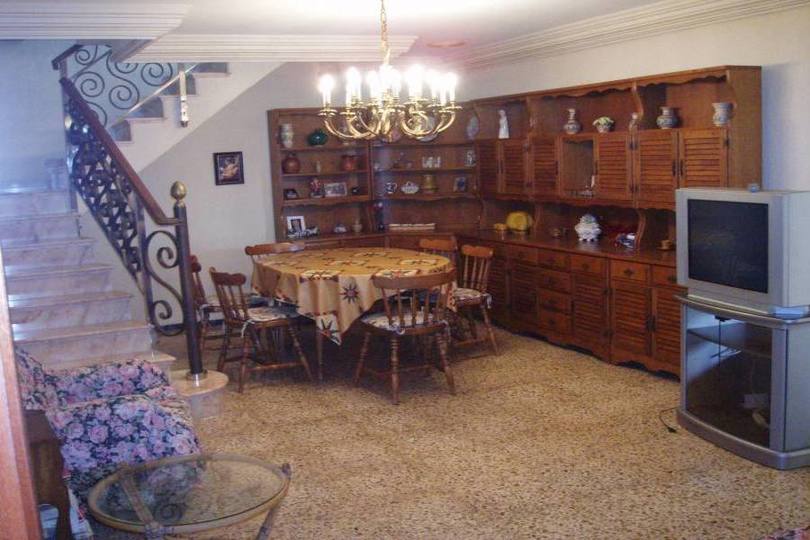 Elche,Alicante,España,6 Bedrooms Bedrooms,2 BathroomsBathrooms,Chalets,18959