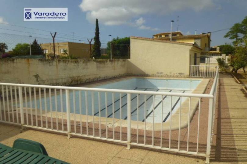Elche,Alicante,España,8 Bedrooms Bedrooms,3 BathroomsBathrooms,Chalets,18960