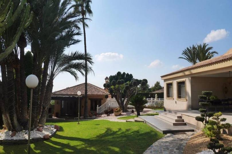 Peña las aguilas,Alicante,España,4 Bedrooms Bedrooms,3 BathroomsBathrooms,Chalets,18964
