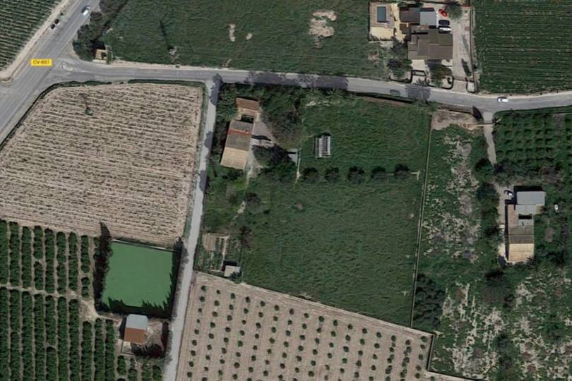Elche,Alicante,España,4 Bedrooms Bedrooms,2 BathroomsBathrooms,Chalets,18976