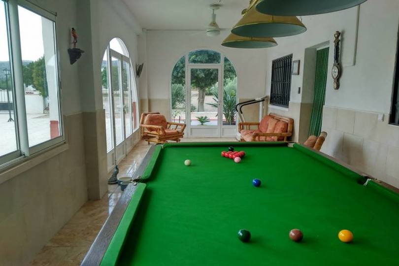 Villena,Alicante,España,5 Bedrooms Bedrooms,2 BathroomsBathrooms,Chalets,19001