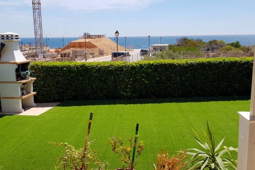 Torrevieja,Alicante,España,5 Bedrooms Bedrooms,3 BathroomsBathrooms,Chalets,19012