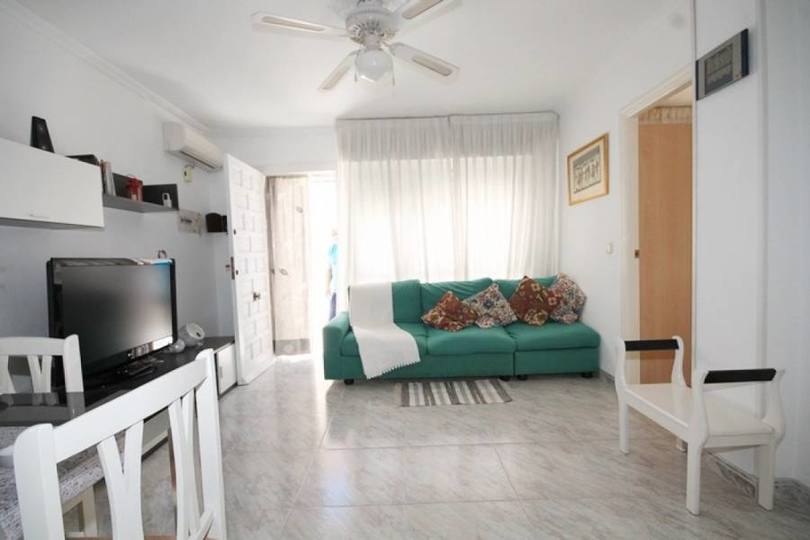 Torrevieja,Alicante,España,2 Bedrooms Bedrooms,1 BañoBathrooms,Chalets,19020