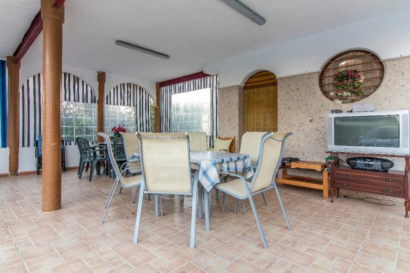 Elche,Alicante,España,4 Bedrooms Bedrooms,1 BañoBathrooms,Chalets,19023