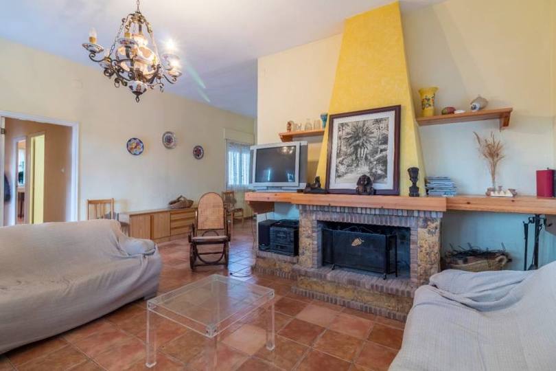 Elche,Alicante,España,4 Bedrooms Bedrooms,1 BañoBathrooms,Chalets,19024