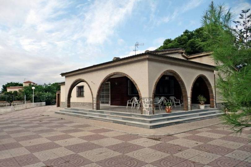 Elche,Alicante,España,5 Bedrooms Bedrooms,2 BathroomsBathrooms,Chalets,19025