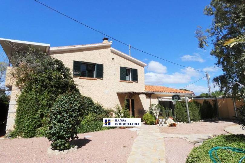 San Juan,Alicante,España,3 Bedrooms Bedrooms,2 BathroomsBathrooms,Chalets,19035